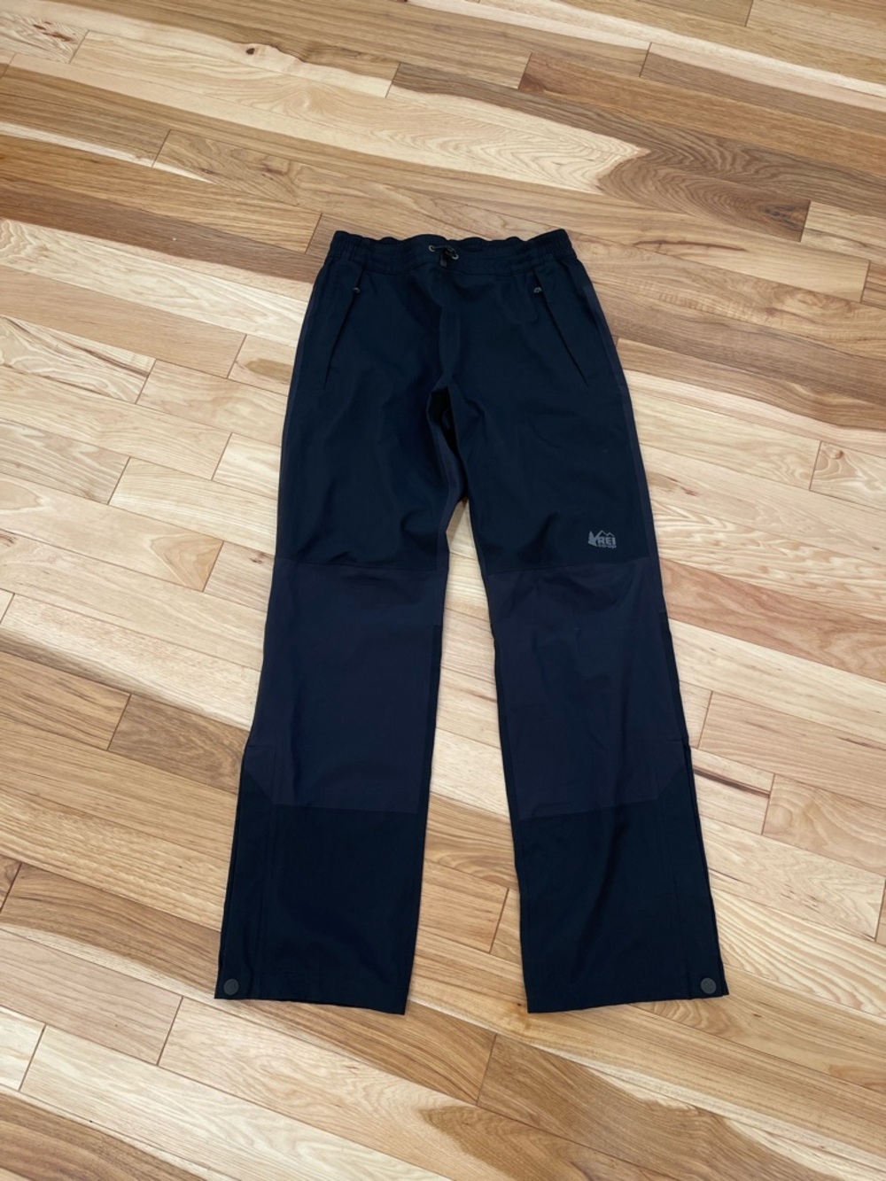 REI Women’s Black HydroWall 2.5L Rain Pants